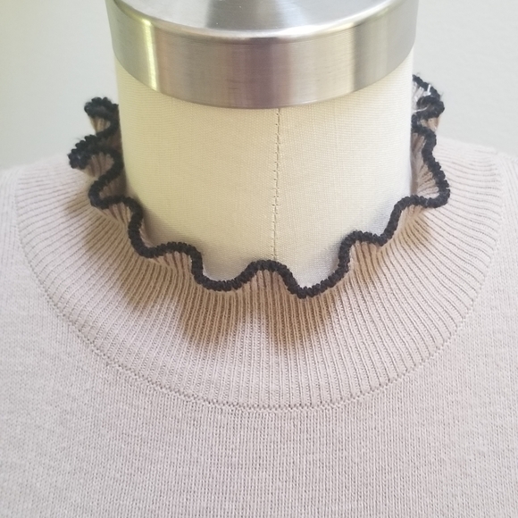 No Brand Ruffle Mock Neck Detail Sweater - Picture 3 of 4